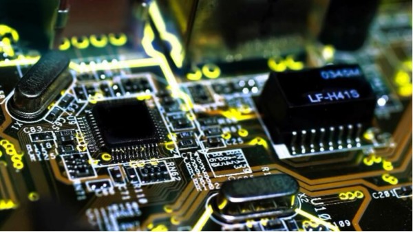 一個(gè)電路板上怎么有好幾顆晶振？會(huì)不會(huì)產(chǎn)生干擾？看看晶振廠家怎么說