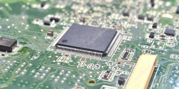 告訴你什么是晶振,晶振的作用是？