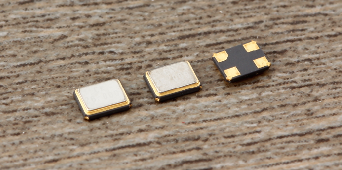 貼片晶振是什么樣的物質(zhì)呢？